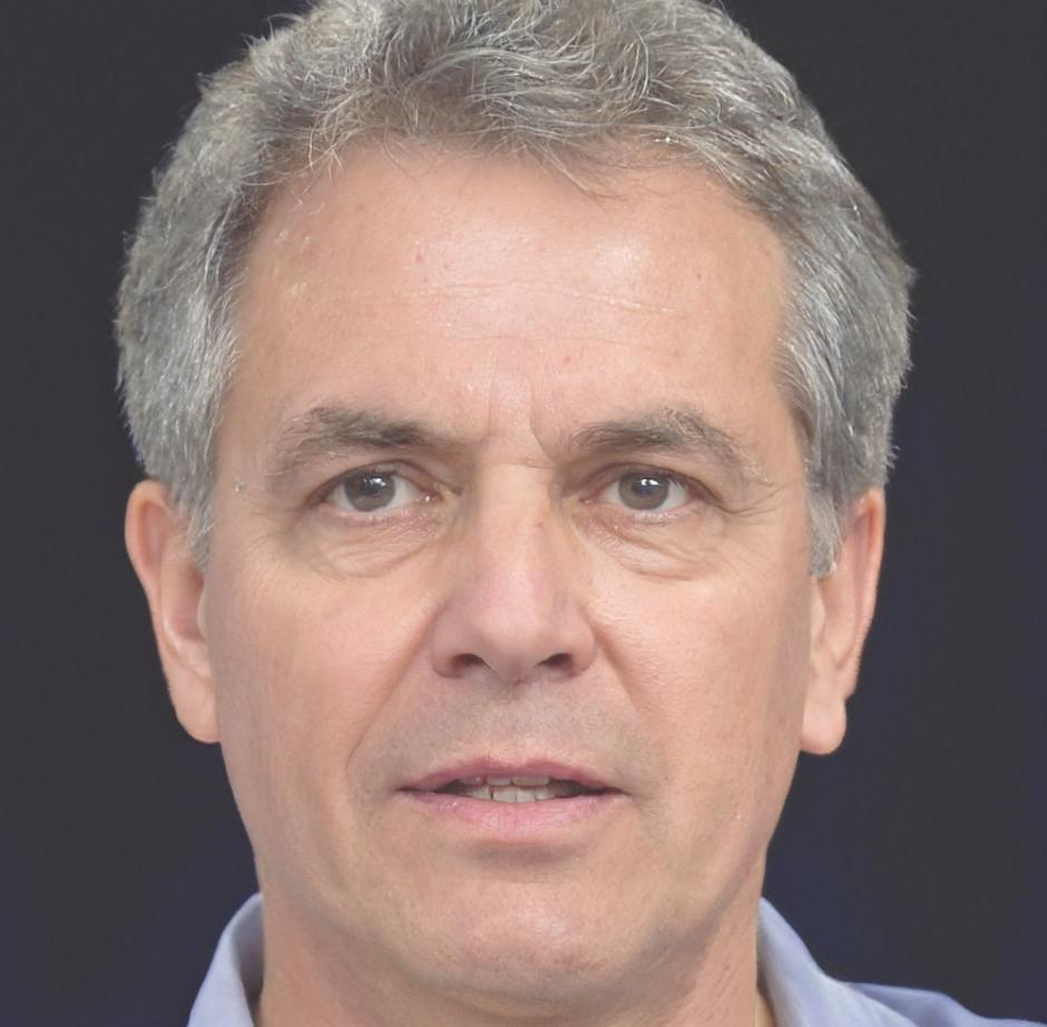 Portrait de Thomas Laurent, Spécialiste en Psychologie Comportementale